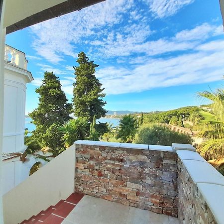 Villa-Chateau Les Terrasses - Tamaris, Plage Des Sablettes, Mer Au Bas De La Propriete La Seyne-sur-Mer Kültér fotó