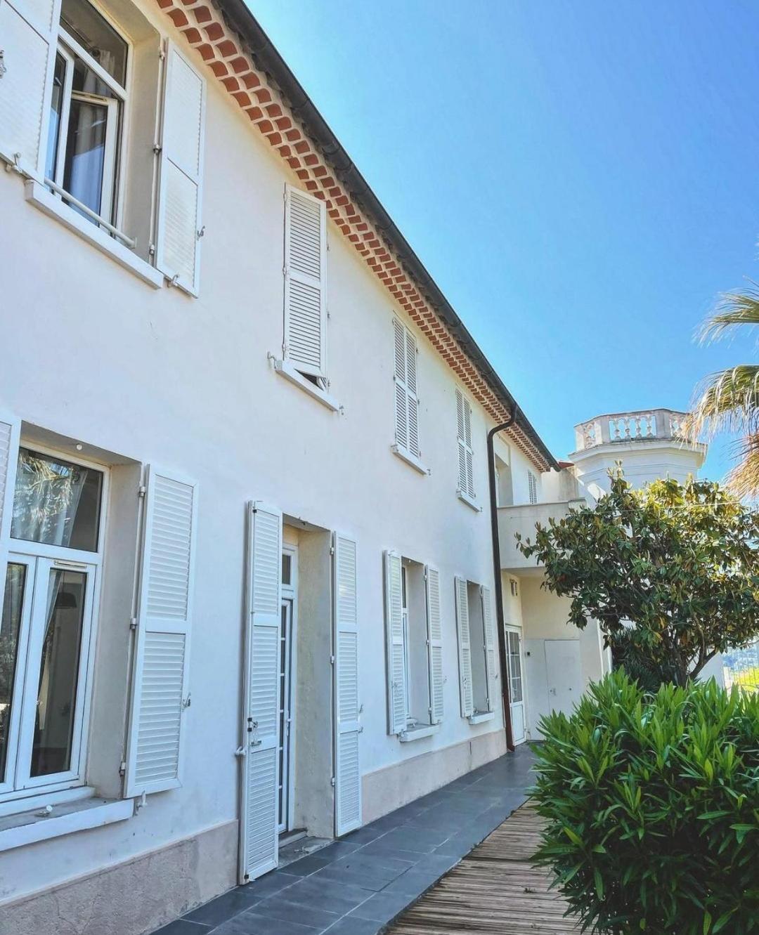 Villa-Chateau Les Terrasses - Tamaris, Plage Des Sablettes, Mer Au Bas De La Propriete La Seyne-sur-Mer Kültér fotó